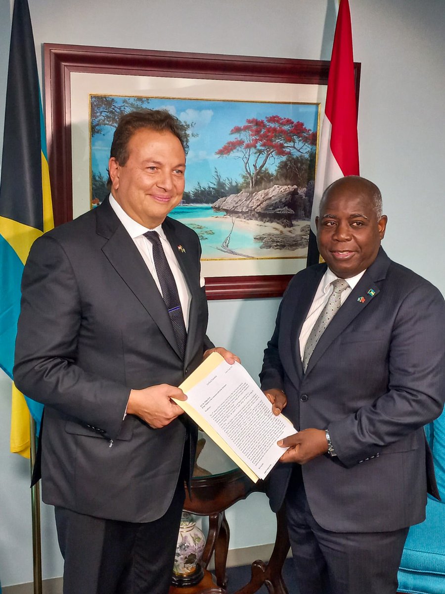 Prime Minister Hailed by Egyptian Ambassador as Global Climate Change Leader. Full story: mofa.gov.bs/prime-minister…
