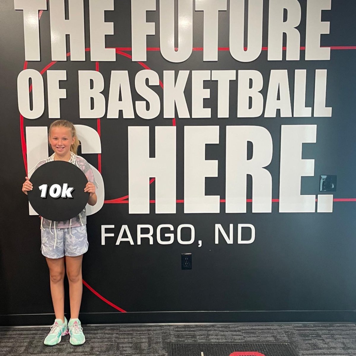 Shoot360Fargo's tweet photo. Congratulations to Kendall Durgin on reaching the 10K Shots Made Club‼️ She only needed 200 more makes to surpass the 10K mark and she smashed it‼️ Awesome work, Kendall‼️#DurginDomination #SplashMeterTraining #UnlockYourGame #shoot360fargo @nodakbasketball https://t.co/jQH3zVDRJM