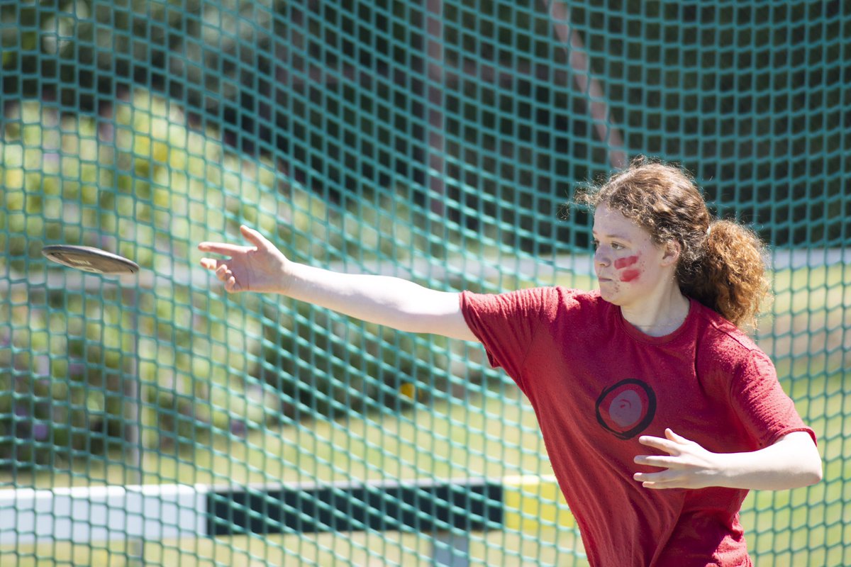 Some action shots of our Sixth Formers on Sports day! @Portsmouthhigh <a href="/mrskatiejwood/">Katie Wood</a>