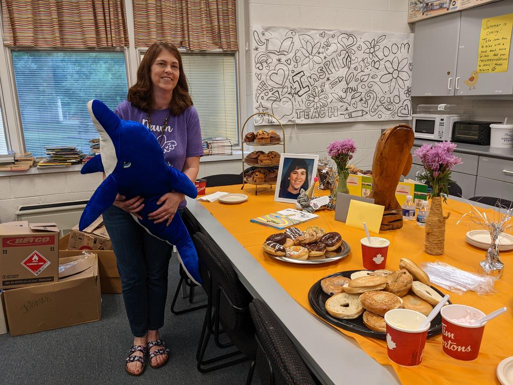 Celebrating Mrs. Smith upon her retirement here at Dolsen! 💙🐬💙 How fortunate we were to have you!!  Thank you for ALL that you gave our Dolsen community.