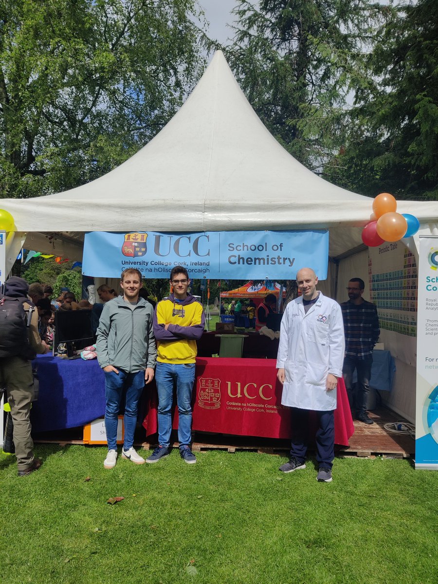 SEFSUCC's tweet photo. Some great photos from #CorkCarnivalofScience last weekend π₯Όπ§ͺππ³ Thanks to all our amazing #UCCSTEM staff and students for taking part in 2 days of scientific fun, education and entertainment! #BelieveinScience #CorkCityCouncil #StudySTEM https://t.co/gZe3WVI6sE
