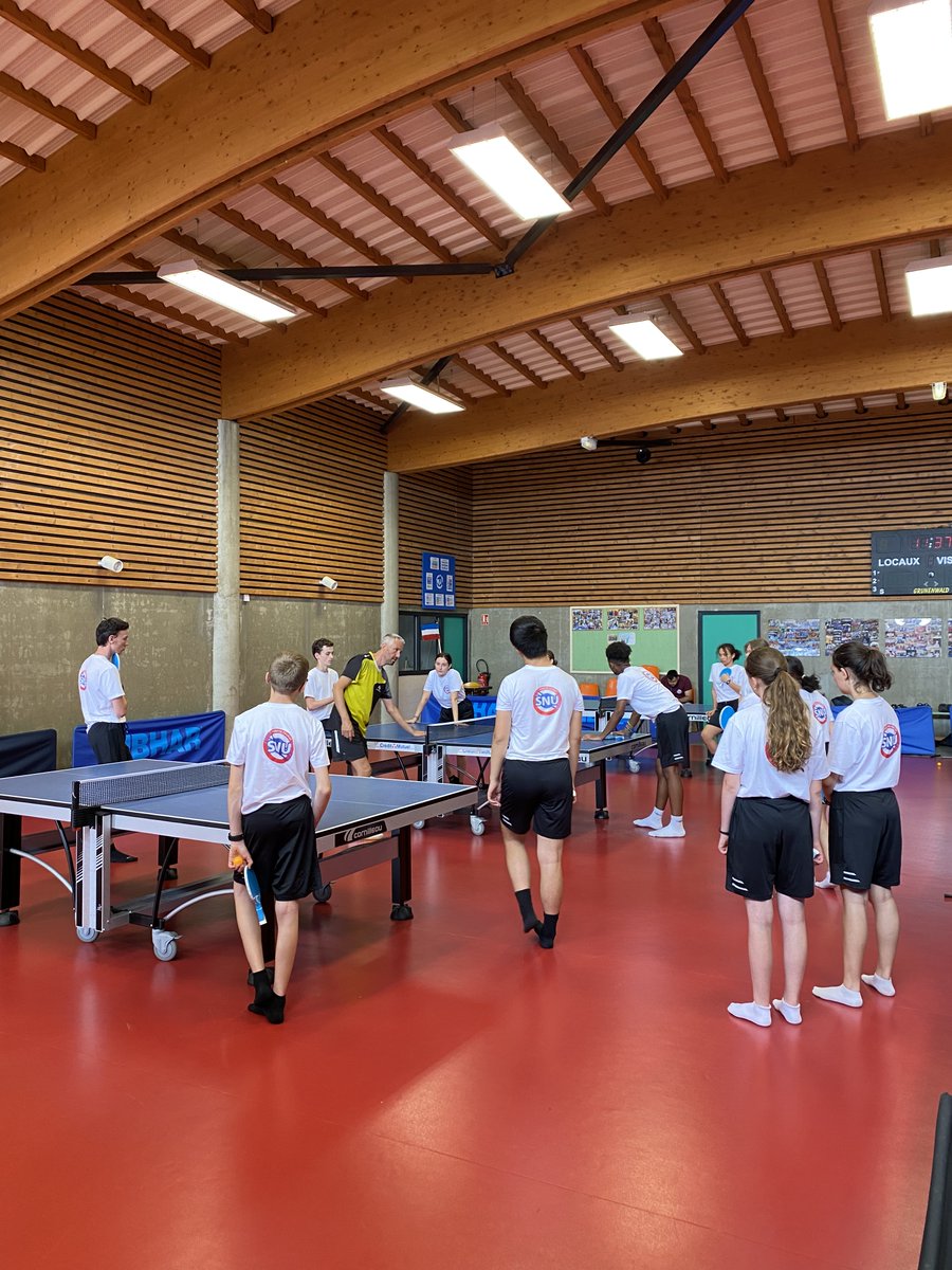 CdosHteLoire's tweet photo. Le mercredi le CDOS 43 a organisé sa première journée Olympique de l’année 2022 au Complexe Sportif de Choumouroux à Yssingeaux dans le cadre du Service National Universel. 🇫🇷

Merci à tous pour cette journée sportive ! 👏🏽 https://t.co/trQ1Runxbx