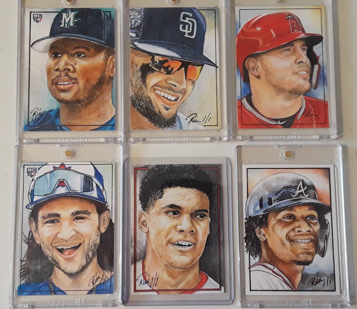 URGENT,..need to sell my Prominent Player 1/1 sketch cards, very generous   discount . DM  for info, great time to add to your  PC.  Will be posting  more thru the day . Retweets  appreciated.🙏