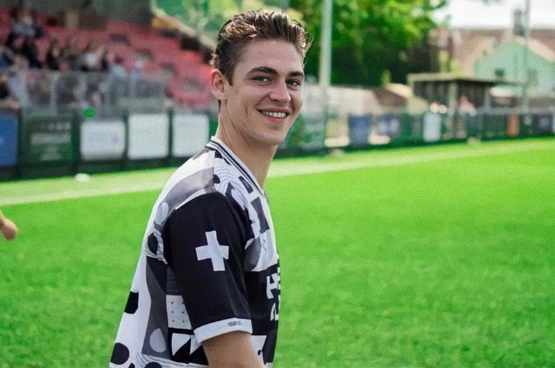 heroftpoland's tweet photo. NEWS❗ | Hero kilka dni temu na meczu charytatywnym.
•
#hero #heroft #herofiennestiffin #hardin #hardinscott #after #hardinandtessa #hessa #afternators #wattpad #AfterEverHappy https://t.co/uwJJ0SSiHt