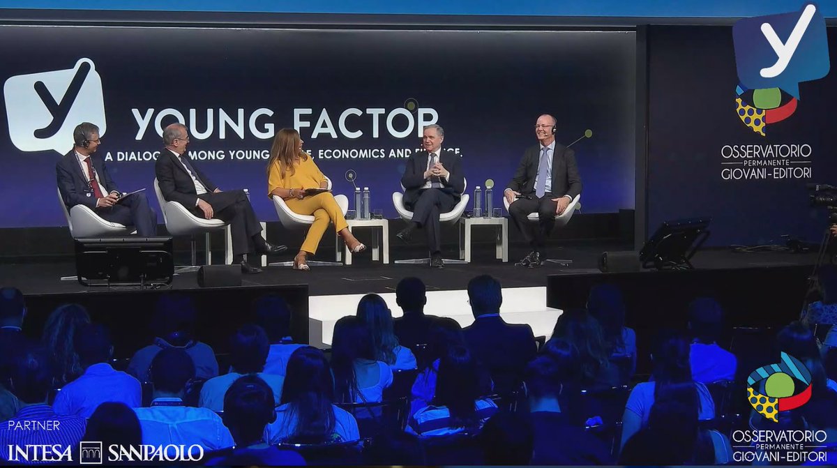 bancaditalia's tweet photo. Viviamo in un mondo digitale che offre molte opportunità ma presenta anche dei rischi, pensiamo ai #cryptoasset. Per questo è necessaria per i giovani una preparazione ampia che comprenda l’#educazionefinanziaria
🎤 #Visco a #YoungFactor con @MariaLatella e gli altri Governatori https://t.co/lBW7f6pXTy