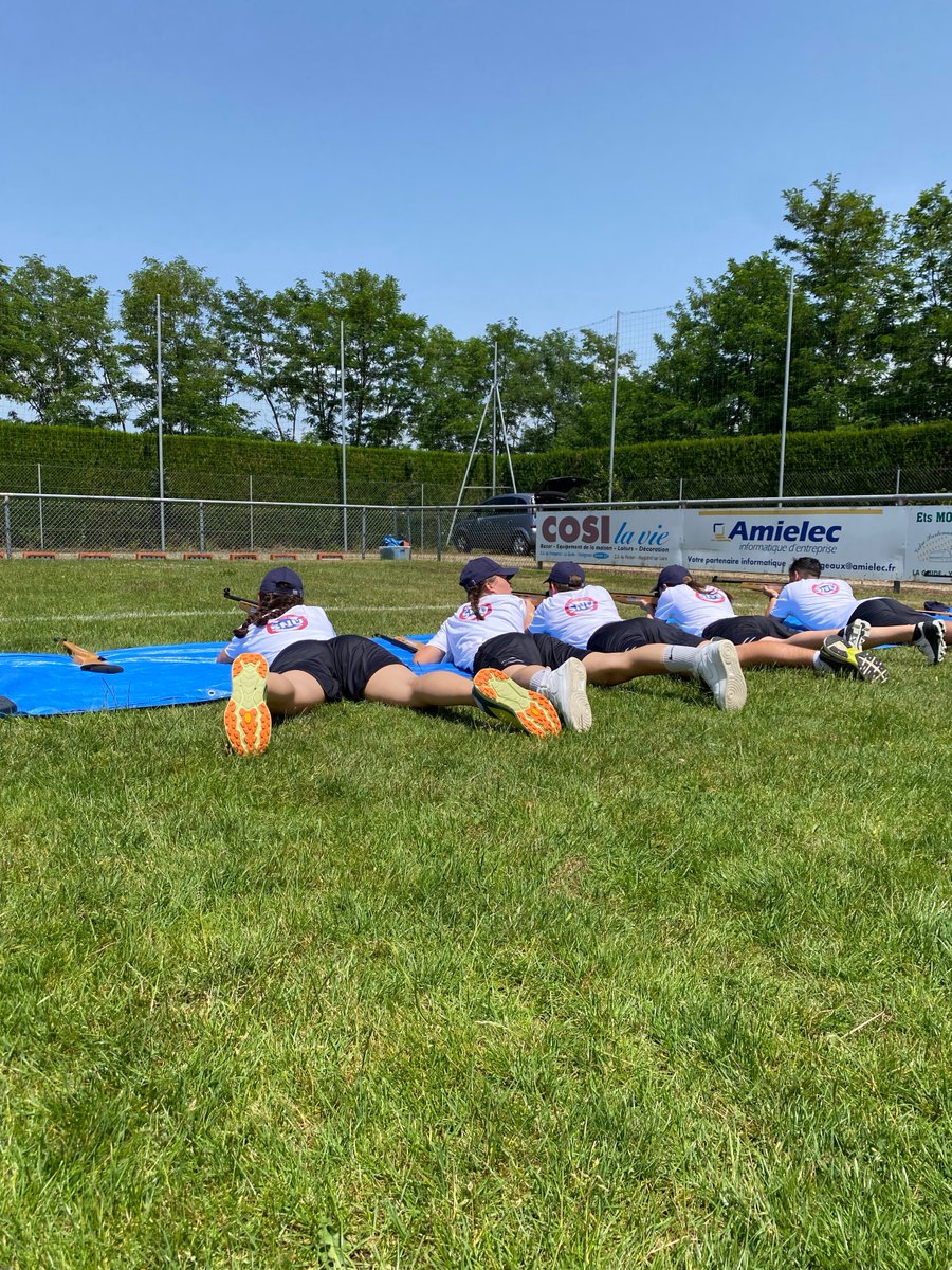 CdosHteLoire's tweet photo. Le mercredi le CDOS 43 a organisé sa première journée Olympique de l’année 2022 au Complexe Sportif de Choumouroux à Yssingeaux dans le cadre du Service National Universel. 🇫🇷

Merci à tous pour cette journée sportive ! 👏🏽 https://t.co/trQ1Runxbx