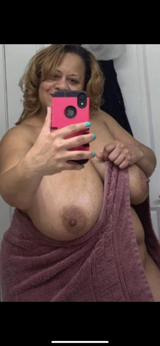 kynngThot's tweet photo. Dat homie moms showing me those saggey tits b4 work #ebony #milf #saggers #blackmlif #glif #grannychic #mature #coguar #bigtitgoddess #oldperv #BigBootySSBBW #bbw #ebonymom https://t.co/5Bs18nDGkJ