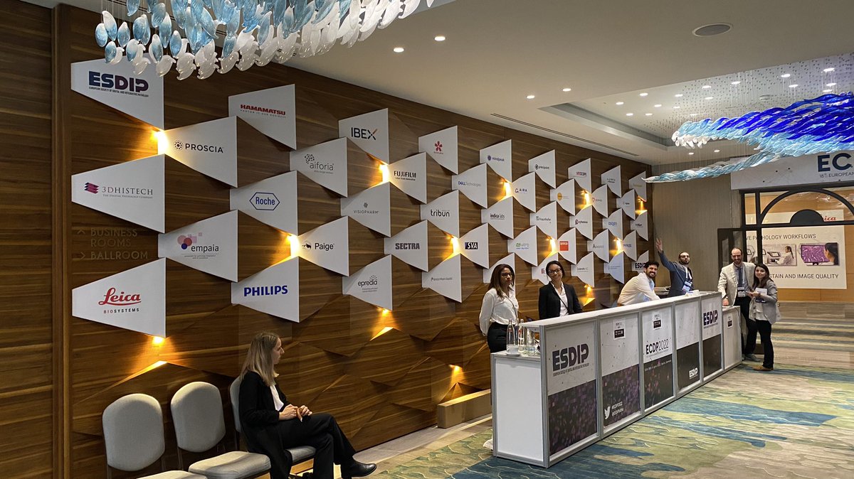 NormanZerbe's tweet image. #ECDP2022 Powerhouse in Berlin #digitalPathology #computationalPathology 

…. It’s simply amazing !!!