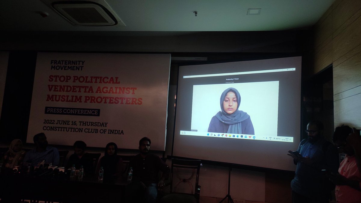 writesalman's tweet photo. Stop Political Vendetta against Muslim Protestors

Press Conference @ PCI, Delhi by @Fraternity_movt 

#StopBulldozingMuslimHouses 
#StandWithAfreenFatima https://t.co/kU523aqUym