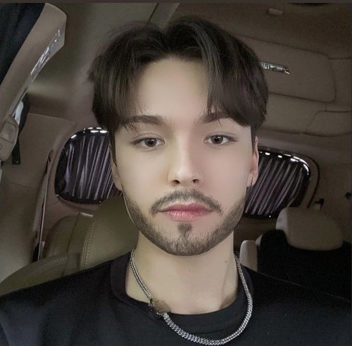 SHAVERN0N's tweet photo. let’s fall in love until we grows beard.

#CaratSelcaDay #CSD #VERNON #SEVENTEEN @pledis_17 https://t.co/YWqZtPpUsg