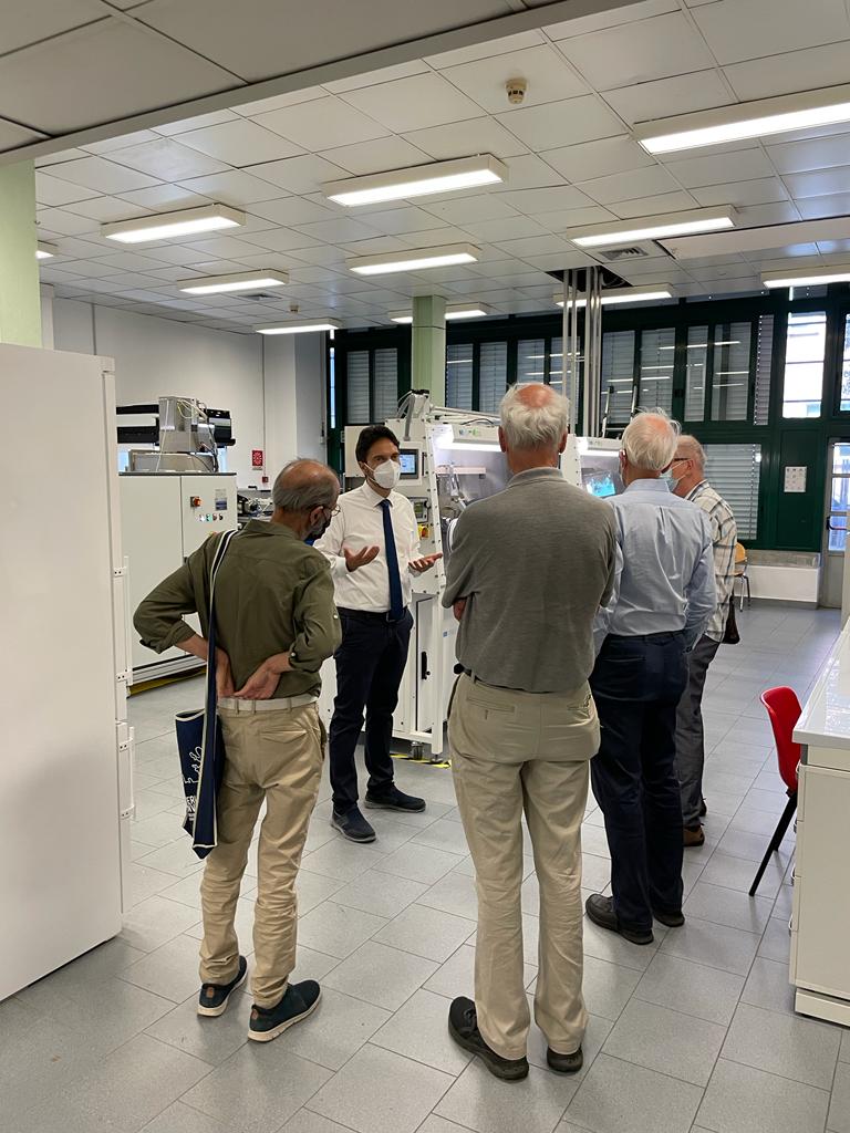 CISUP1's tweet photo. A delegation from the Royal Swedish Nobel Academy of Sciences (@NobelPrize) visited the laboratories of @Unipisa, including the @CISUP1 Deposition Lab at @PhysicsUnipi. The head of the department @DPisignano showed the peculiarity of our new tools @MBRAUNsolutions #Kenosistec https://t.co/6gWlPV0qcW