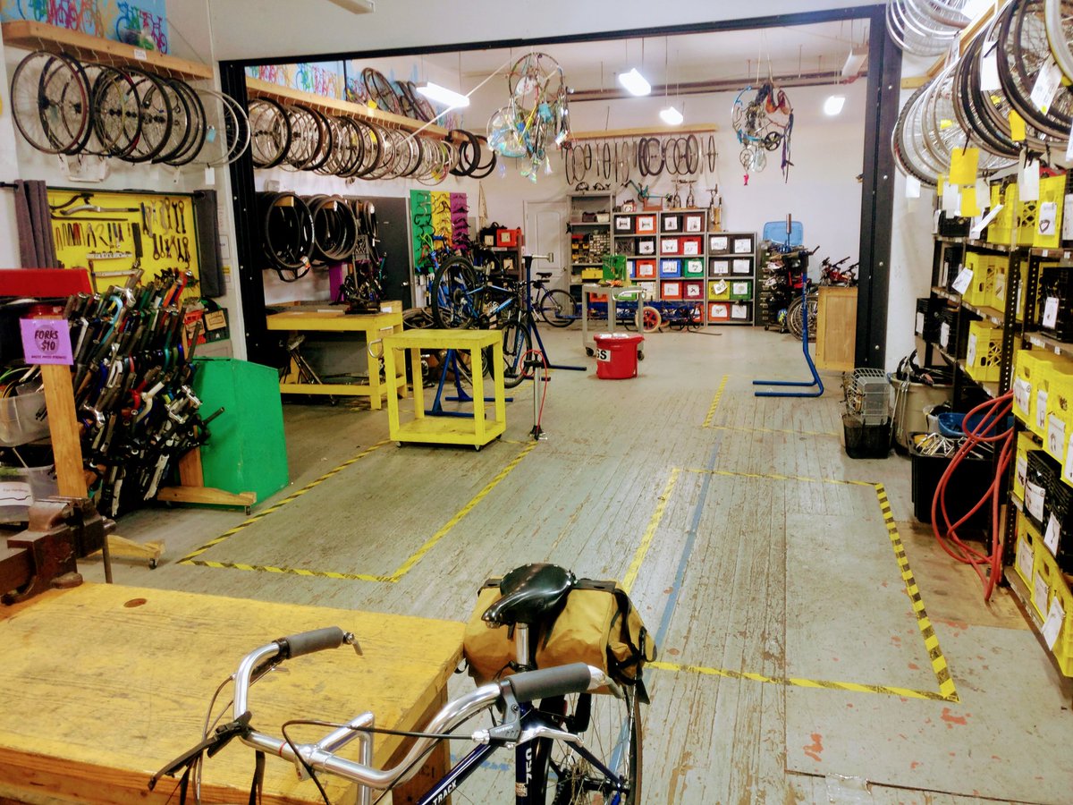 Wednesday Night Rides (@wednightrides) on Twitter photo If you loved our ride with <a href="/NeighBikeWorks/">NeighbrhoodBikeWorks</a>, please give $ or old bikes to support their work. NBW is a unique & amazing nonprofit community bicycle hub. They teach kids and neighbors to build, fix and ride bikes. Smash the donate button, friends. neighborhoodbikeworks.org/donate If you loved our ride with <a href="/NeighBikeWorks/">NeighbrhoodBikeWorks</a>, please give $ or old bikes to support their work. NBW is a unique & amazing nonprofit community bicycle hub. They teach kids and neighbors to build, fix and ride bikes. Smash the donate button, friends. neighborhoodbikeworks.org/donate