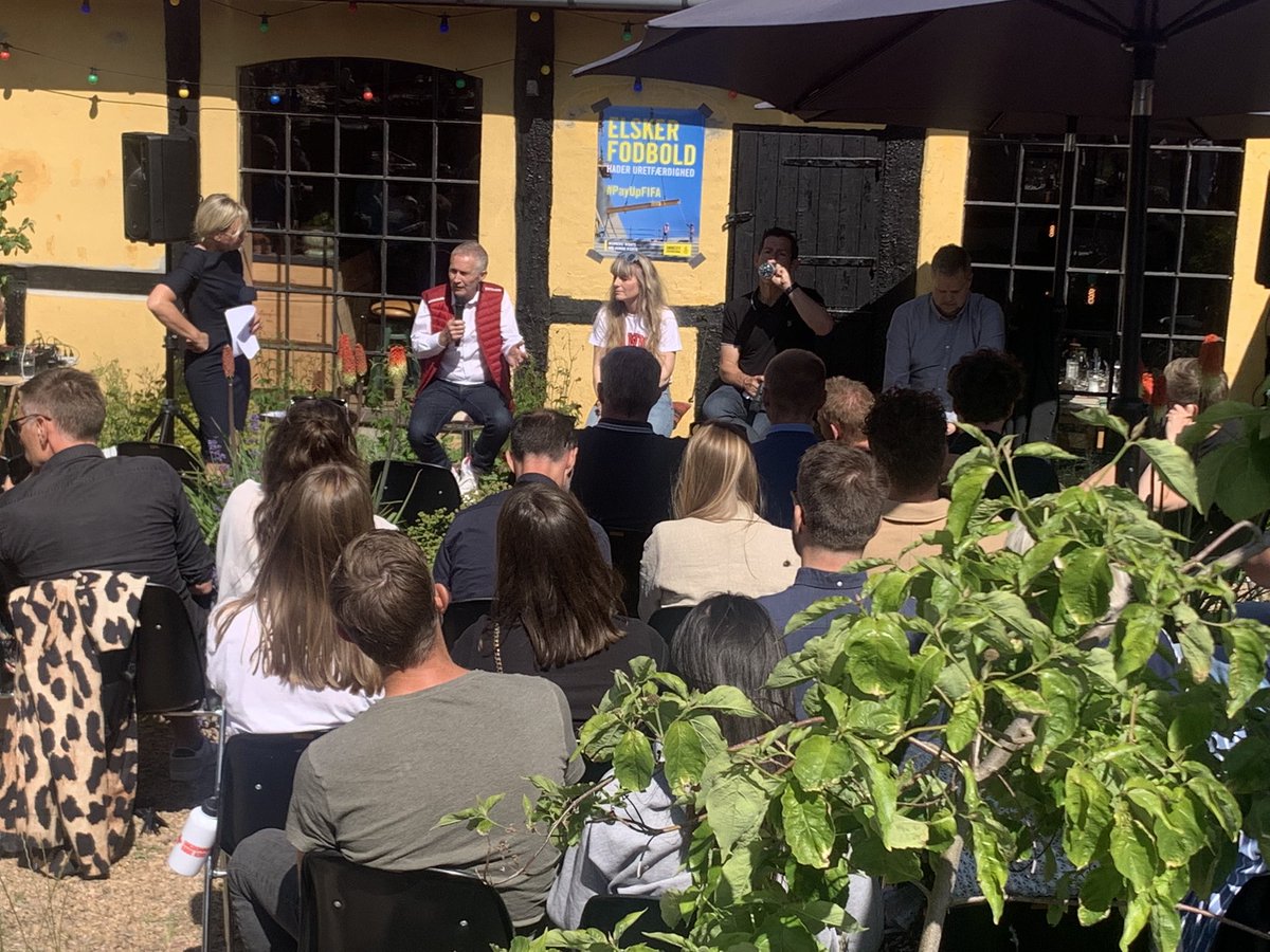 “DIF er ikke på sidelinjen, når det handler om menneskerettigheder, sport og større begivenheder. Det gælder både Kina og Qatar. Vi har et vigtigt ansvar, som vi tager på os. Men vi stiller ikke atleterne forrest.” <a href="/hnatorp/">Hans Natorp</a> <a href="/DIFidraet/">DIF - Bevæger Danmark</a> #fmdk #FMDK22