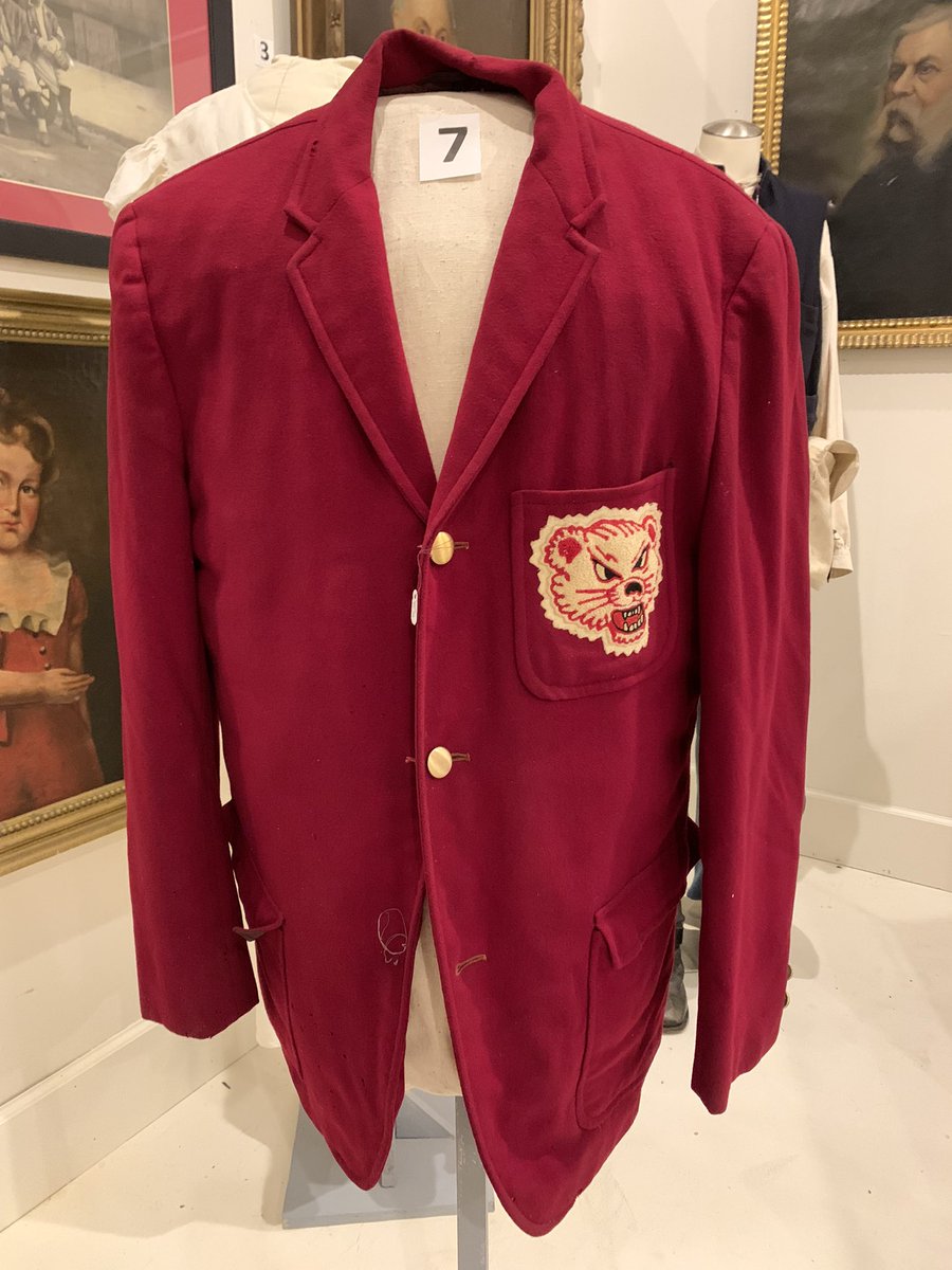 HistoryIndiana's tweet photo. We’ve got some of our recent donations from local families on display. Check them out when you visit the Art of the Dress exhibit. One admission for the whole campus!
#museumarchive #vintage #archives #MadisonIndiana https://t.co/yqEkOkCSw7