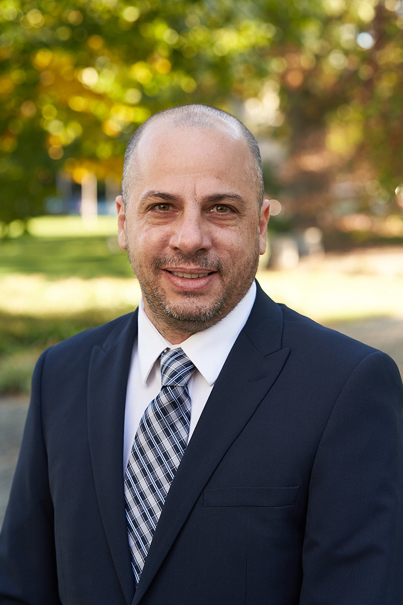 LaurierMusic's tweet photo. Please join us in welcoming accomplished Music Therapist, researcher and performer Demian Kogutek into his new role as Assistant Professor of Music Therapy at @Laurier.

To read more about Demian visit https://t.co/J1PAkhKj5I. https://t.co/HFF09Z18TJ