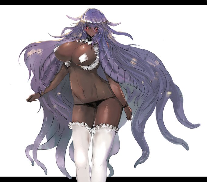 主催者のGondと申します!うちの子は褐色触手娘のエミィです。(髪の一部が触手希望コスプレは胸元の開いたミニチャイナでお願いします 