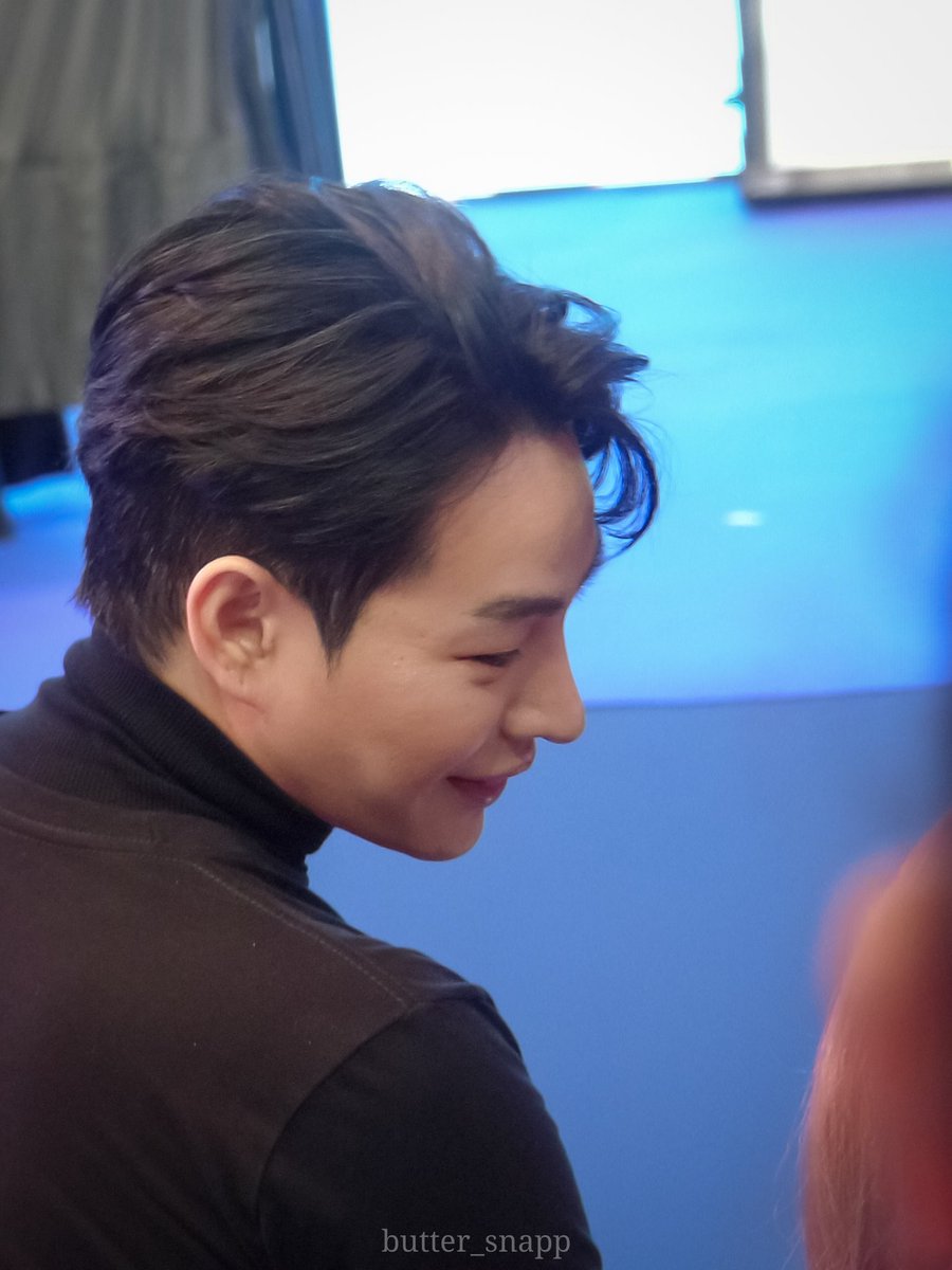 ktrspp's tweet photo. หล่อมาก หล่อตะโกน หล่อตะคอก!!!

#palitgallery
#เป๊กผลิตโชค
#butter_snapp 
#PECKxUNICEF
#PeckPalitchoke https://t.co/Lzu94rVchF