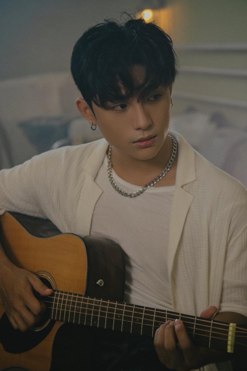 VPop_Tweets's tweet photo. vaicaunoicokhiennguoithaydoi -“Vài Câu Nói Có Khiến Người Thay Đổi”
- GREY D | pre-debut single

🌪 M/V &amp; Audio : 7PM | June 6,2022 

#VaiCauNoiCoKhienNguoiThayDoi #GREYD #TLINH #ST319ENT https://t.co/99ueHDqaek
