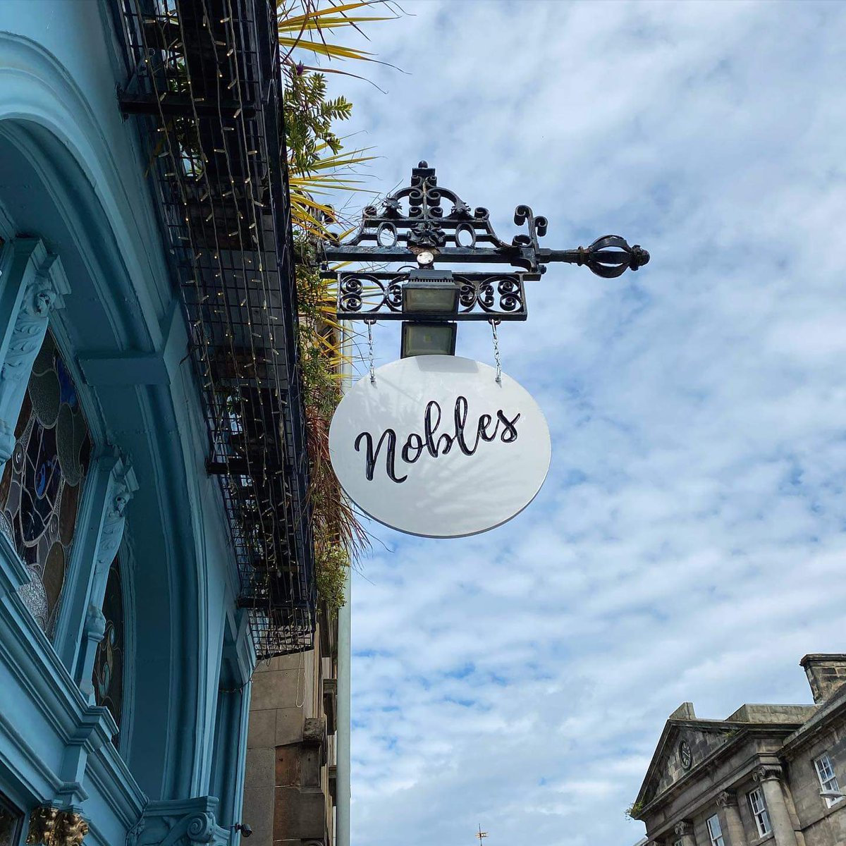 Looking so fresh, so clean! #newsign 
——————————————————
#leith #edinburgh #visitleith #woodwork #cncmachining #smallbusiness #outcast #independentbusiness #familybusiness #loveleith #cocktails #craftbeers