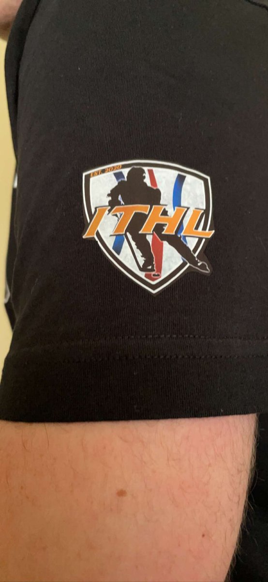 Sneak peak of the uniforms the dogs will be wearing at <a href="/HockeyFestGO/">hockeyfestgameon</a> in Ottawa this weekend.
Games start at 9am on Saturday