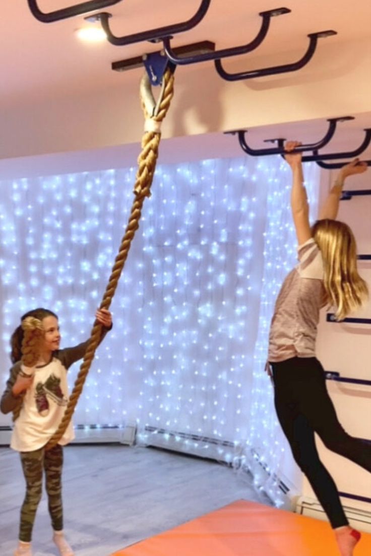 This smart playroom takes fun to the next level! This unique design with jungle-gym features guarantees fun for kids of all ages! Featuring weathered laminate flooring, this room can withstand the traffic of kids. dlvr.it/SSJDf1