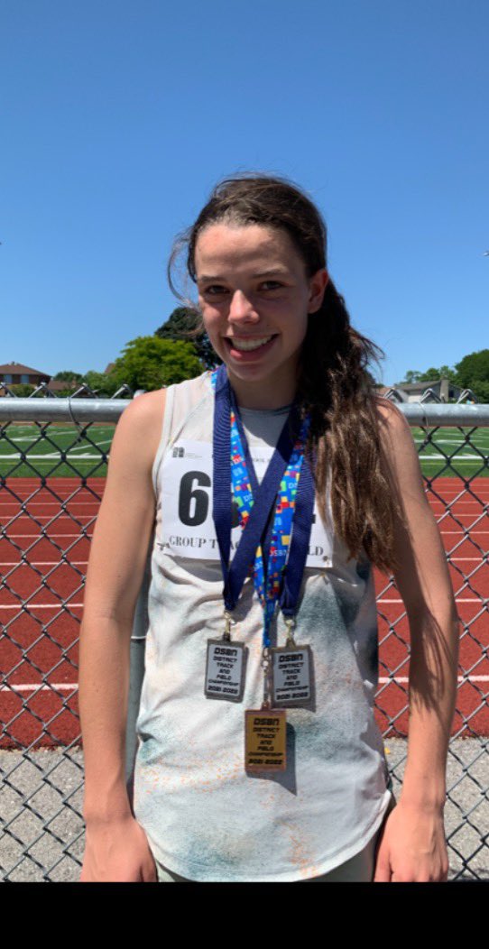 A special congratulations to Kate who really had a fantastic performance winning THREE MEDALS at the DSBN Finals! We are so proud of her!!!@merritt_ps