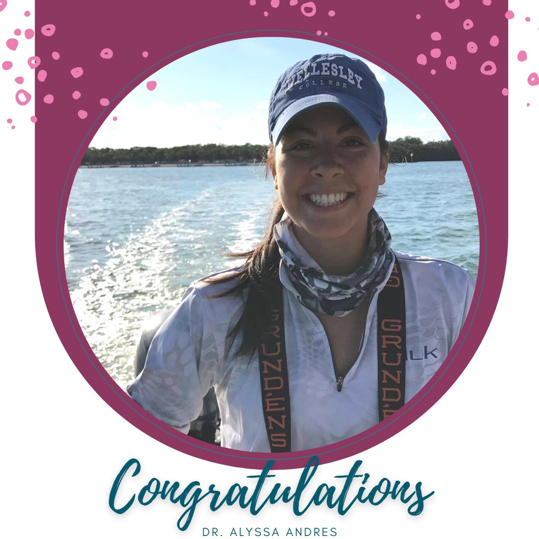 GillsClub's tweet photo. "This lady and I first bonded back in 2015... And now she is DR. ANDRES!!! Congratulations on defending your PhD Alyssa, I’m so so proud of you!!!!" ~ Dr. Heather Marshall
Congratulations Dr. Alyssa Andres! #SmartAboutSharks #WomeninSTEM #PHDidIt! https://t.co/EPev0ibtn4