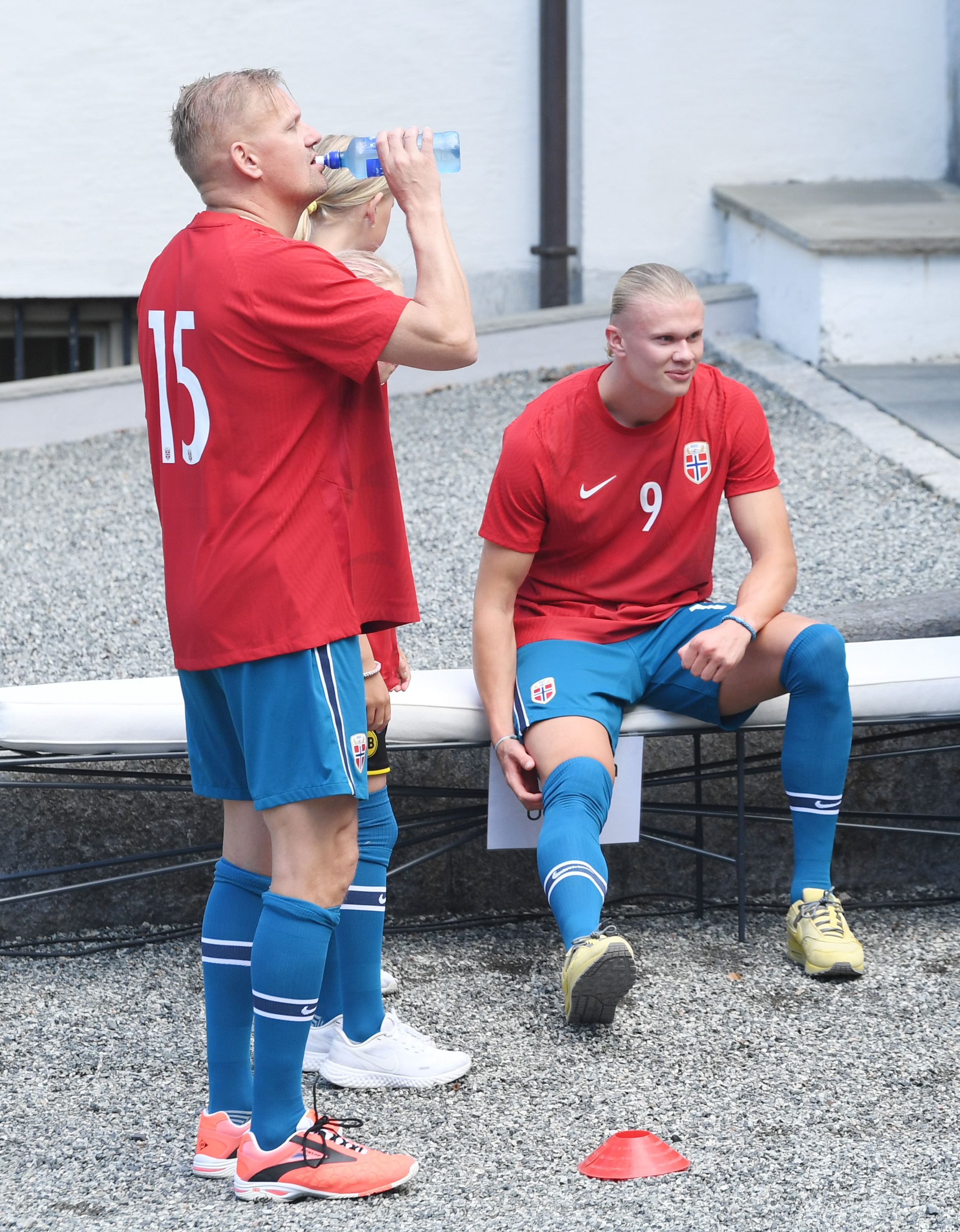 CBS Sports Golazo ⚽️ on X: "Erling Haaland and his father Alfie took part  in a friendly match against Vivil IL, a team which helps provide sporting  opportunities for people with disabilities.