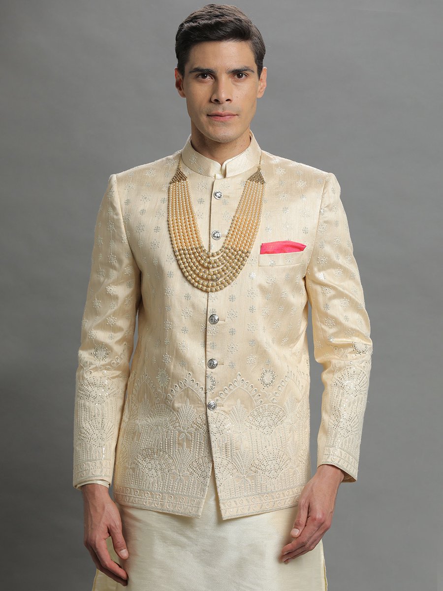 candidknots's tweet photo. Royal look for Indian wedding. https://t.co/EkXzAqwODN