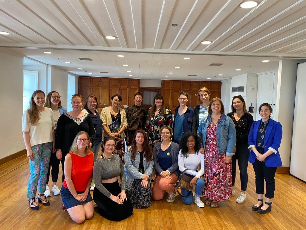 regiongrandest's tweet photo. Une ouverture à l'internationale pour les lauréates de #EllesosentenGrandEst programme de leadership au féminin. Au Québec depuis dimanche elles rencontrent des personnes inspirantes pour nourrir leur projet  @ofqj_france @laraemond  @FranceQC https://t.co/a5LQwGvvty