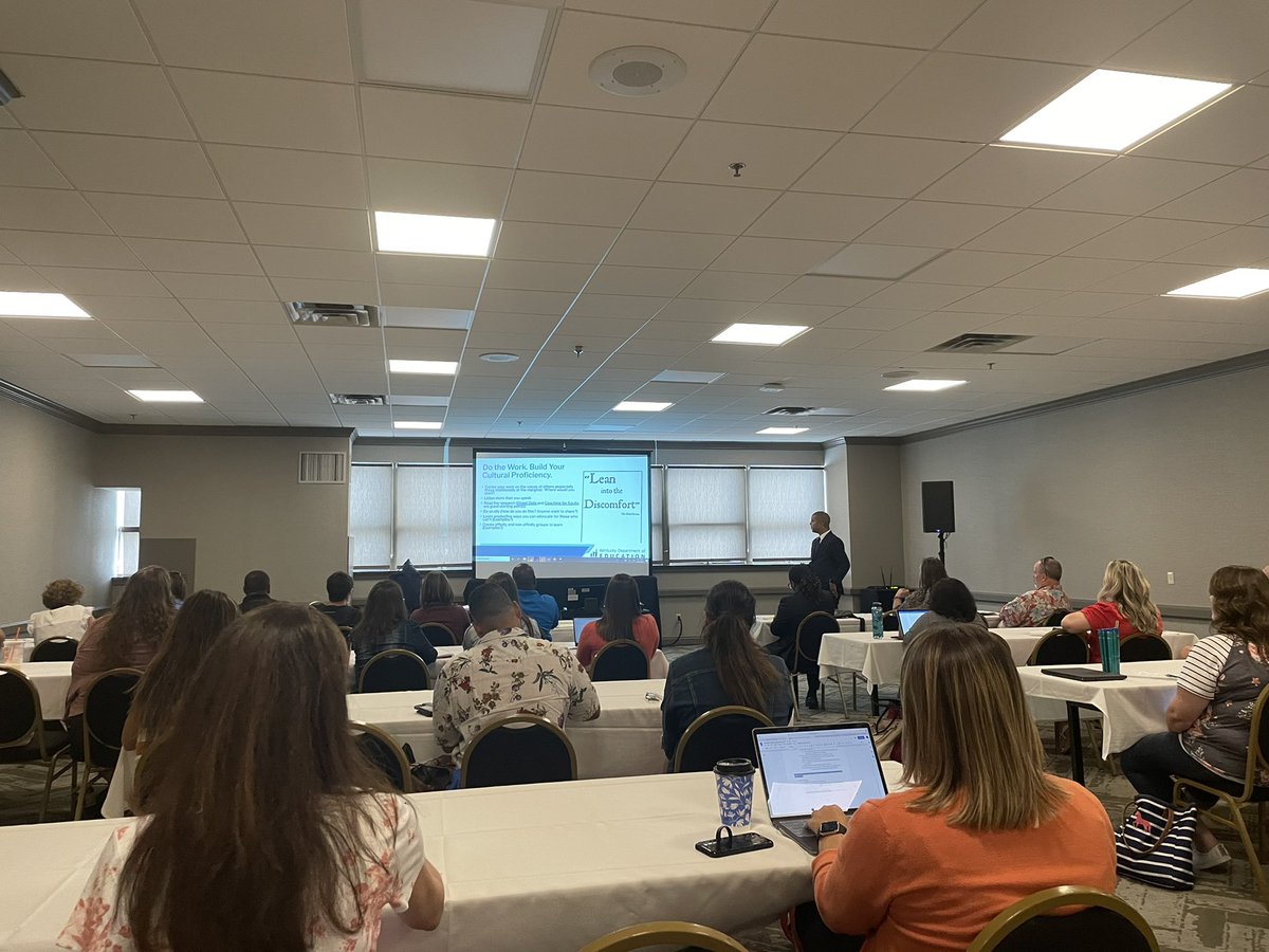 CMSredhounds's tweet photo. We’re so thankful our @CMSredhounds team has had the opportunity to learn at the Behavior Institute sponsored by #kyccbd. #everyonematters https://t.co/mAKcJYmzSw