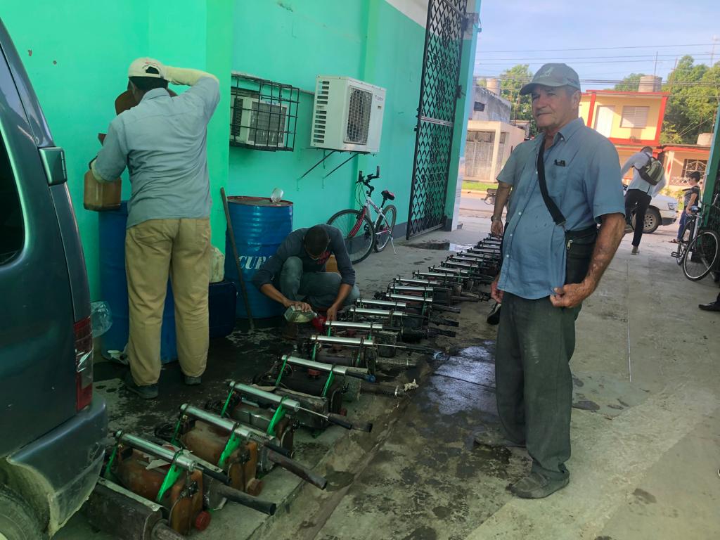 MarlenCabreraC2's tweet photo. Se inicia hoy en el municipio de Colón acciones intensivas en cuadrante de mayor riesgo de transmisión de Arbovirosis.
#ColonEnVictoria 
#ColonPorLaSalud 
@WongCorrales https://t.co/bNxlDhsLXo