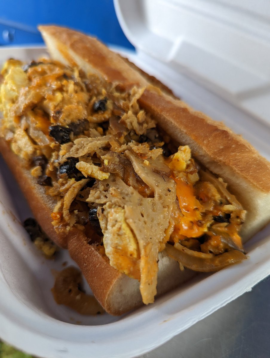 algorithmvegan's tweet image. 🌷 WAKE &amp;amp; STEAK, PHS FLOWER SHOW 2022! Get your Brunch, @capheroasters Vietnamese Iced Coffee &amp;amp; More! T-Shirts roll out this month, link in bio!

🚐 We will be open in FDR Park all day!

📸 credit: @algorithmrestaurants

#vegan #foodtruck #philadelphia #truckaroundandfindout