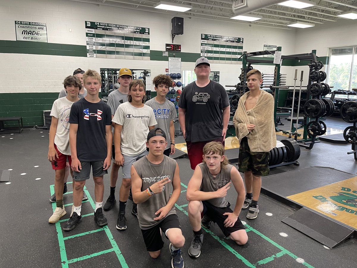 De Soto MO Football tweet media