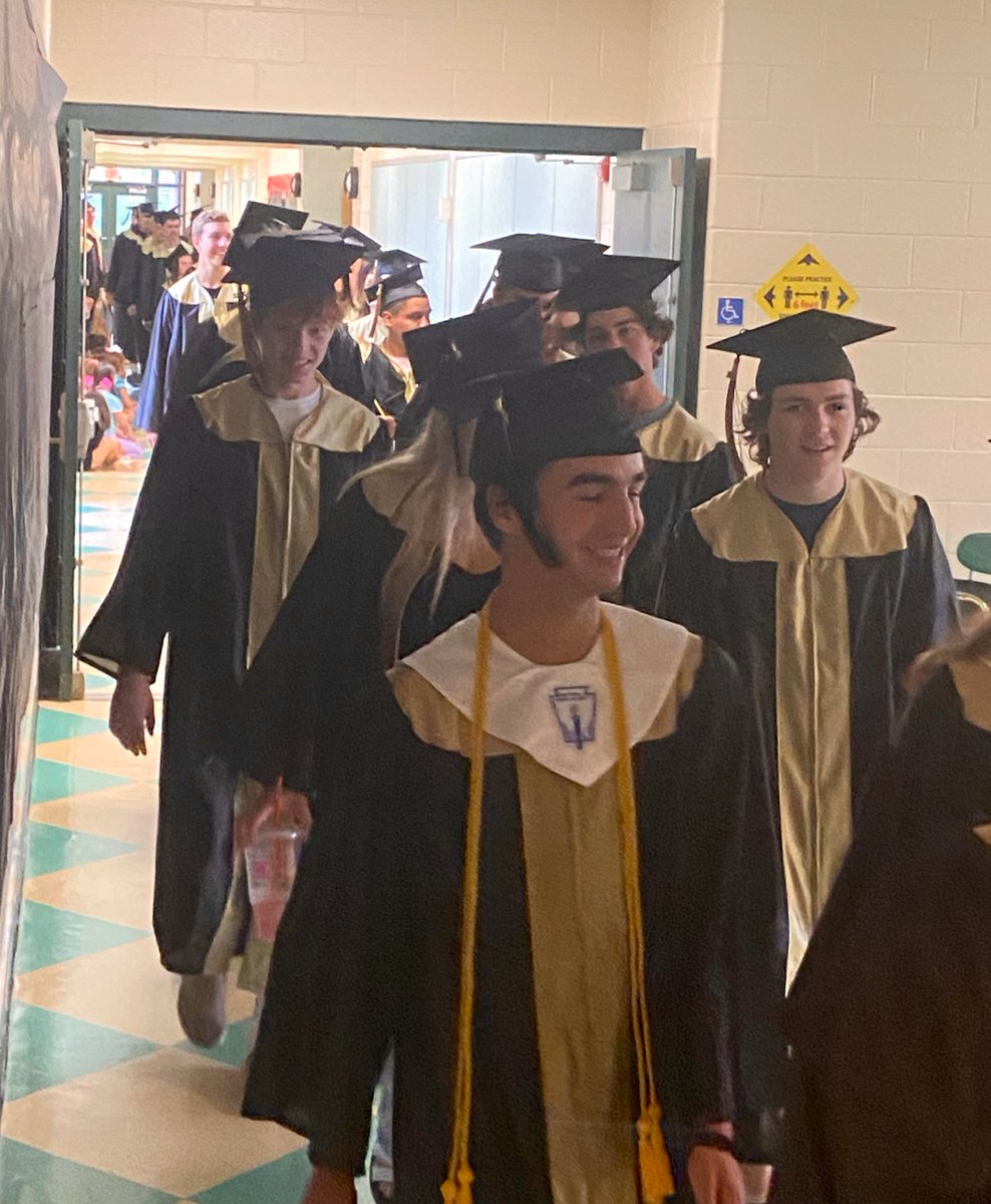 AdamAngelozzi's tweet photo. Amazing tradition here in Point Boro. The Class of 2022 takes one last walk through their former elementary schools and Memorial Middle School on graduation day! Here are some pics from Nellie F. Bennett Elementary School. #pantherpath @PtBoroSchools https://t.co/AdUgkNO6pT
