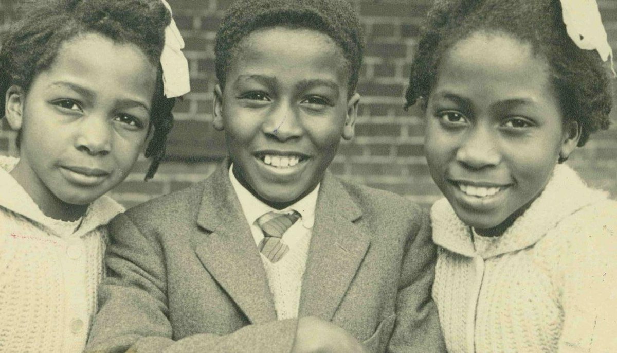 Did you know that <a href="/readingmuseum/">Reading Museum</a>  is offering a free virtual introduction to Reading's Windrush for schools on 22nd June? If your school would like to take part please contact the learning team here: rdguk.info/ReadingMuseum_…
