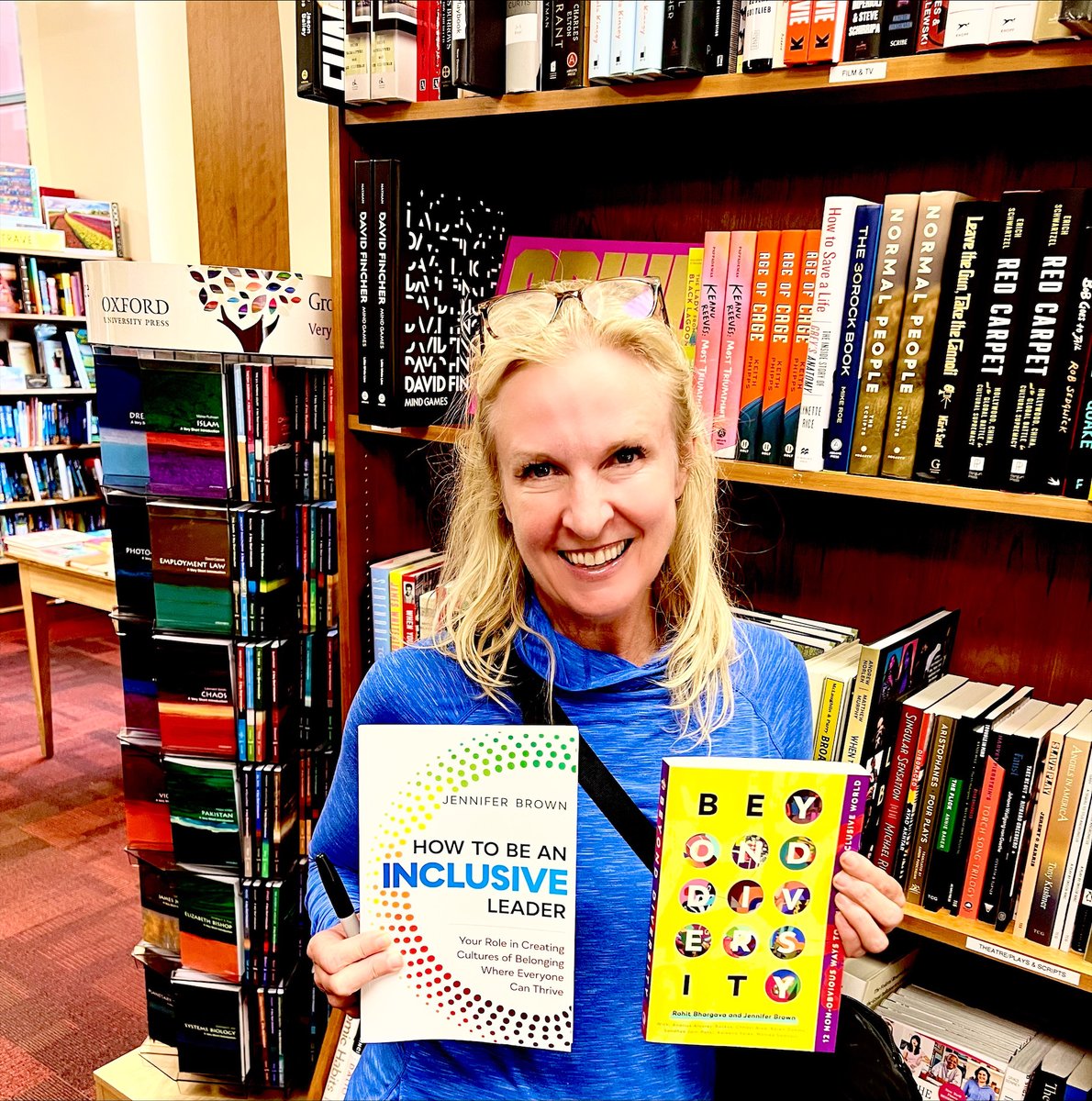 jenniferbrown's tweet photo. There's nothing quite as exciting for an author as seeing their books on a bookshelf! I spotted #beyonddiversity and #howtobeaninclusiveleader on the shelf at @JFKairport and @OblongBooks!
You can grab a copy of all of my books here: https://t.co/W0LdbIKonx https://t.co/Uw8v3mFida