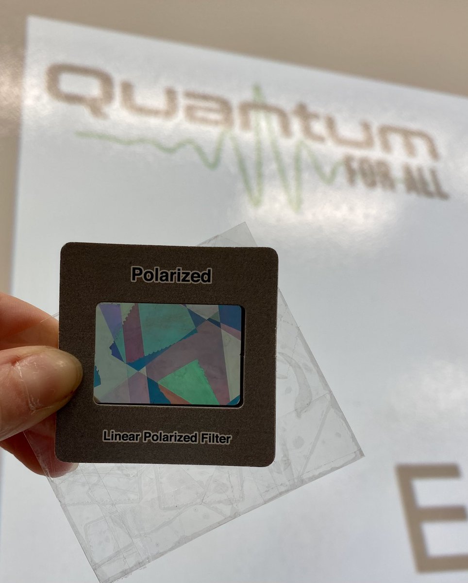 MsDiBacco's tweet photo. Started the day off by creating a polariscope to begin our Malus Law investigation! @quantumforall #QfAKaty #quantumed #STEAM https://t.co/i8qYFkyhWl