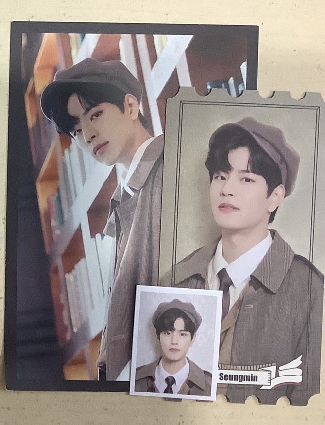 Bt28naka's tweet photo. กู้ด skz-x พร้อมส่ง ได้ของตามภาพ 150บาทรส
✨ซึงมิน
✨ไอเอ็น
#ตลาดนัดเด็กหลง #ตลาดนัดstraykids https://t.co/9KdEbDr8sF
