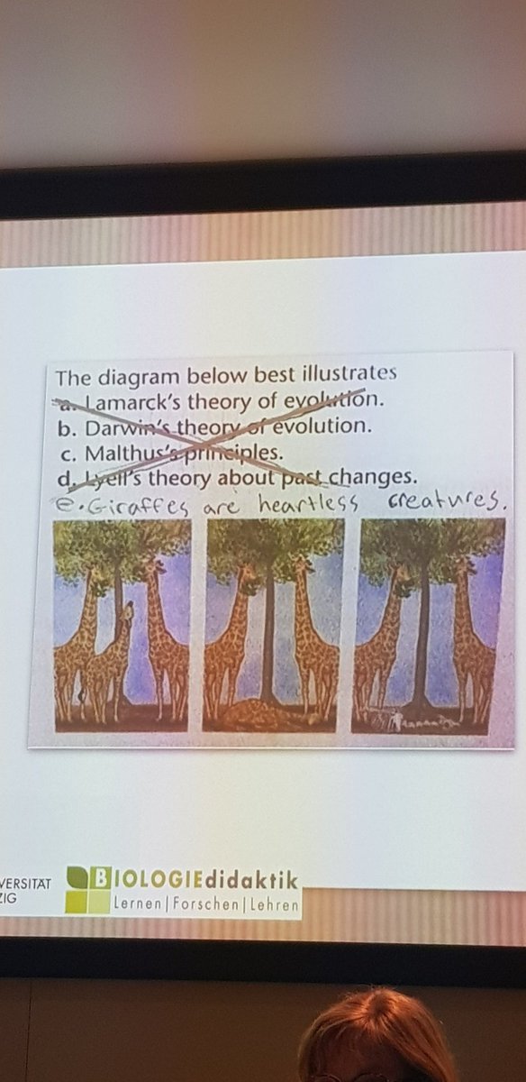 Leniddepie's tweet photo. Fabienne Paulin @UniversiteLyon présente un travail où des élèves ont étudié la selection naturelle de Darwin. Comme les girafes ne semblent pas touchée par la mort de leurs congénères sur l'image, elles sont qualifiées de "sans coeur" 🤣 #TSDS3 https://t.co/lQhz7C8PU8