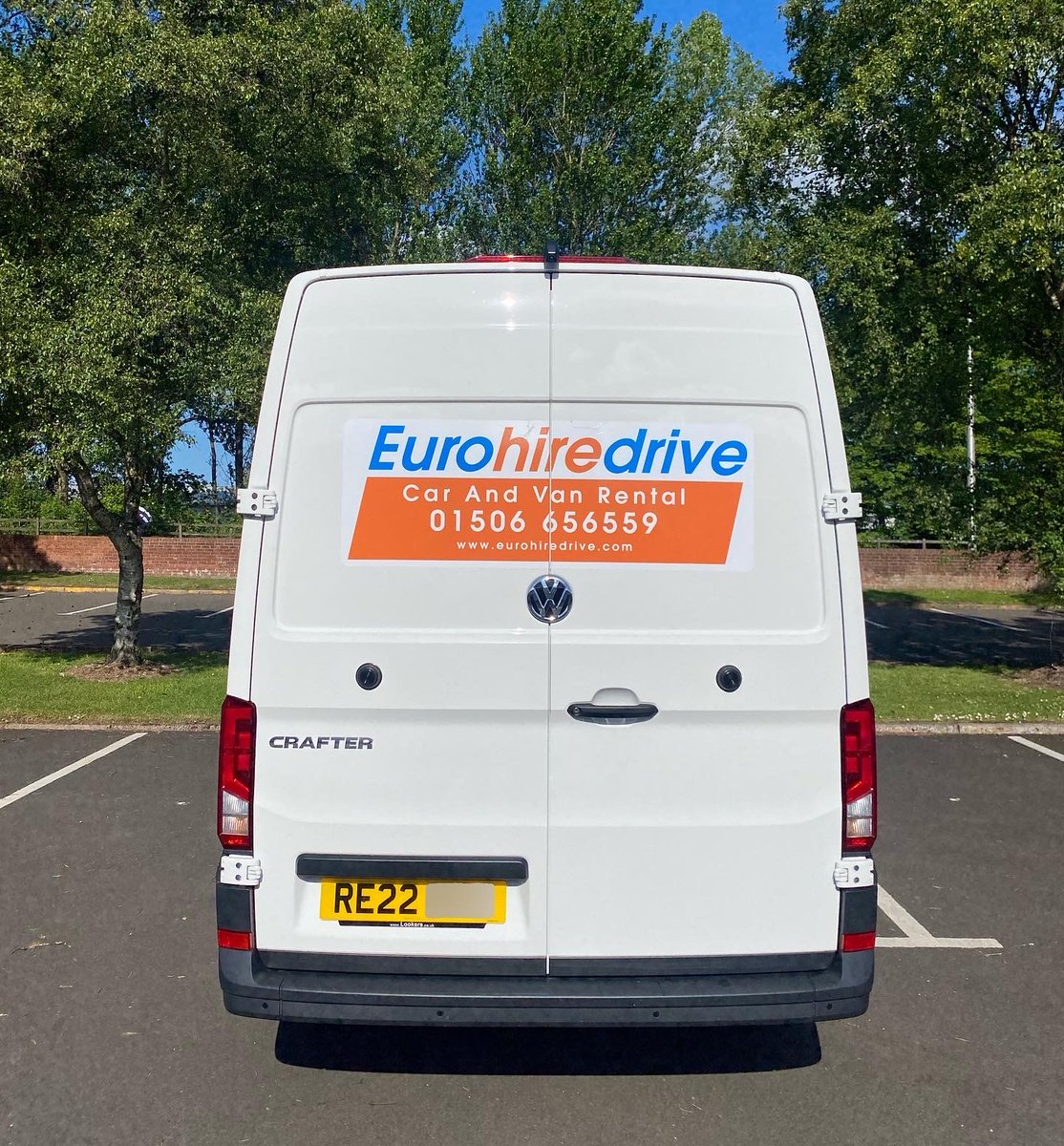 eurohiredrive's tweet photo. 2022 VW CRAFTER, XL LONG WHEEL BASE🚐
Take a look at this brand-new stunning van 🤩
Finished in a clean, elegant feuerrot white paint job ⚪️
#volkswagen #crafter #van #forrental #pride2022 #vw #germanpower #gaypride #volkswagenvans #engineering #booknow #greatdeals #pridemonth https://t.co/ok9IJ3EcU7