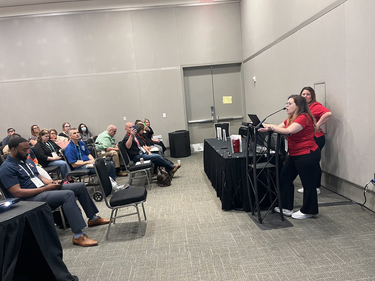 DocOfHighHopes's tweet image. Excellent job, @DrErinForbes &amp;amp; @AP_Lange- your #TASSP presentation was on 🔥!