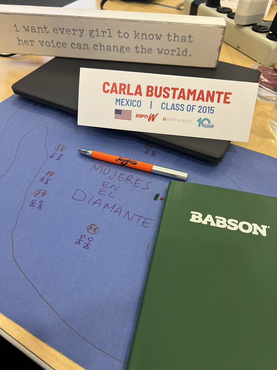 BustamanteCarla's tweet photo. México 🇲🇽 @USEmbassyMEX, Hermosillo @USConsuladoHer presente en el 10mo Aniversario de Global Sports Mentoring Program @SportsEmpower.Feliz de volver a vivir una experiencia cómo la que tuve hace 7 años, gracias @SportsDiplomacy @exchangealumni por darnos la oportunidad #GSMP2015 https://t.co/7etlvo6hBs