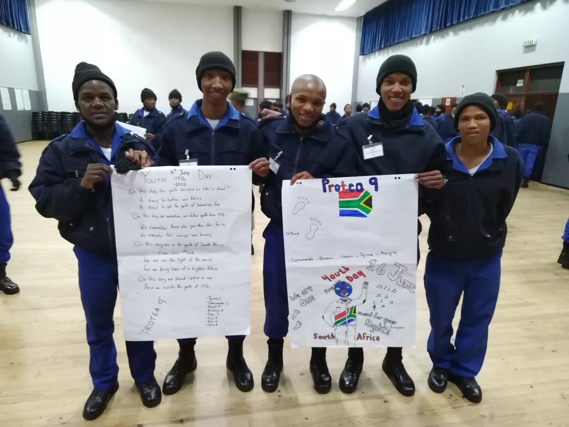 lucille_meyer's tweet image. Every day at @ChrysalisTokai is Yourh Day.  However, today students remembered events of June 16 1976. Their artwork, poetry and stories were in remembrance of those who lost their lives for our Freedom #YouthDay2022