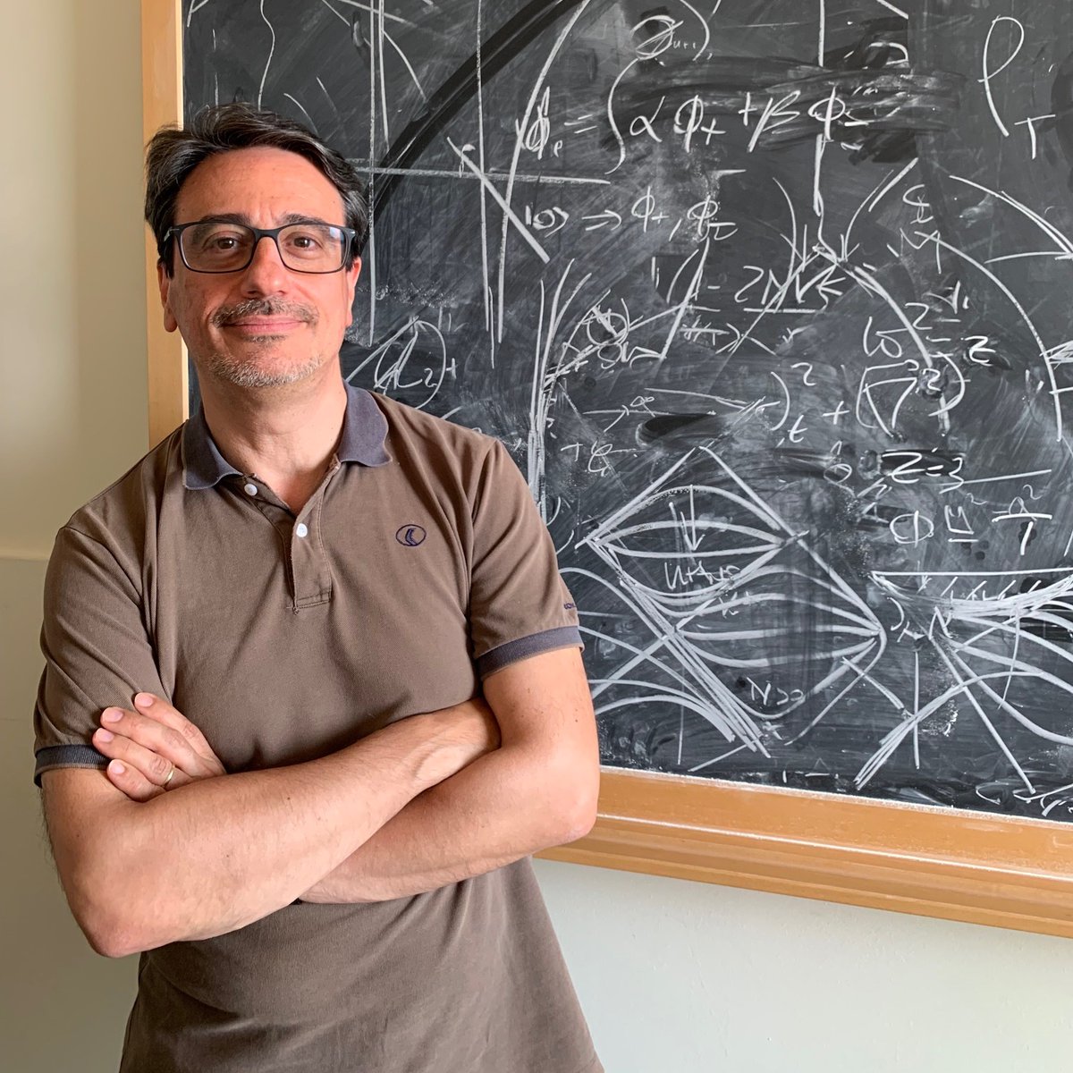 Sissaschool's tweet photo. We are pleased to announce that Stefano Liberati, SISSA’s Physics Area Coordinator, has been elected President of the Società Italiana di Relatività Generale e Fisica della Gravitazione (#SIGRAV)
👉 https://t.co/YcScCkaCHe https://t.co/o3sKzF4lZ1