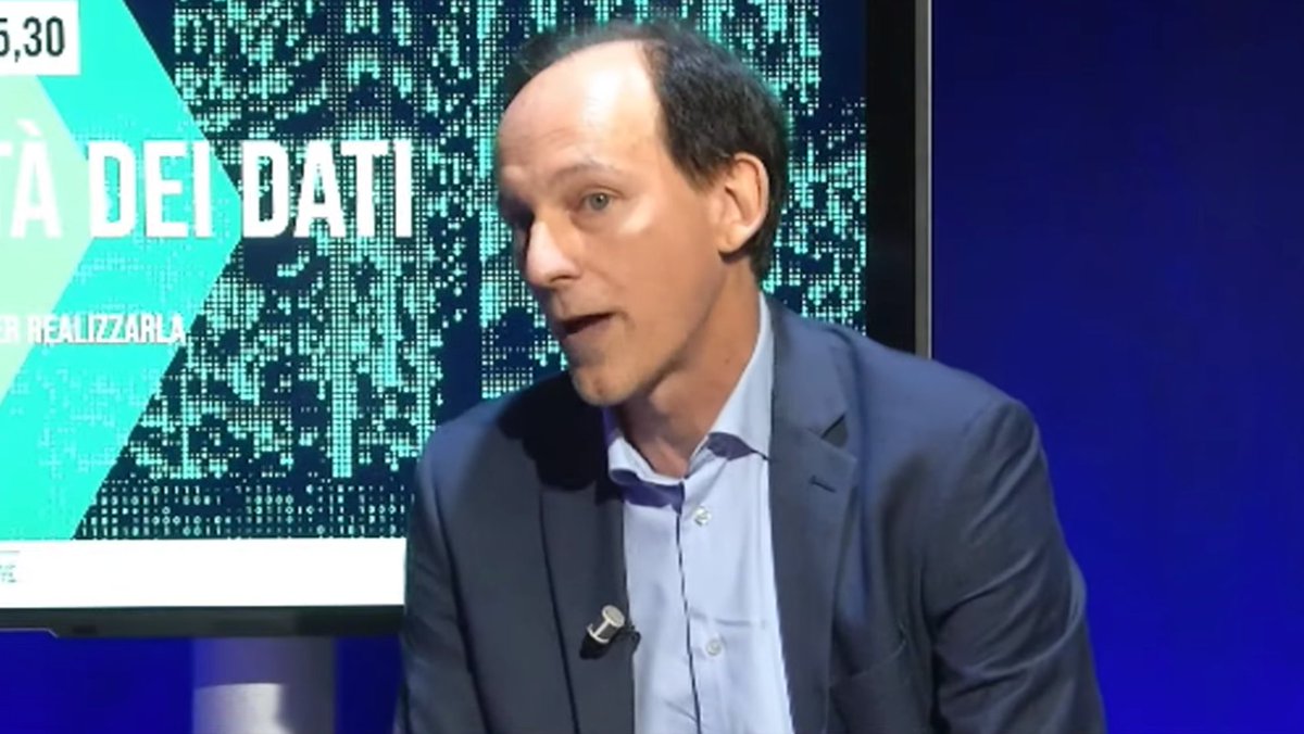 silvioderossi's tweet photo. "Con SafeguardedCopy è possible realizzare copie immutabili dei dati sullo storage di produzione. Sono delle snapshot efficienti in termini di spazi, immutabili, isolate in quanto non visibili ai server e quindi inattaccabili.”

Marco Garibaldi, @IBMItalia

#CiviDati https://t.co/EFedXA58sY