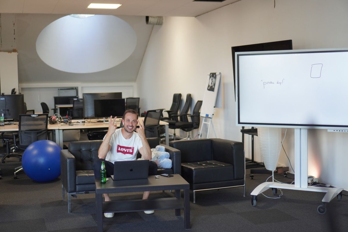 A bit of backstage and a sneak peek from yesterday's <a href="/devseccon/">Srini</a> 🇳🇱 meetup together with <a href="/liran_tal/">Liran Tal</a> at <a href="/cloudpiratesnl/">cloudpirates</a>.  Thanks to <a href="/bongo/">Alessandro Vozza</a> for inviting us.