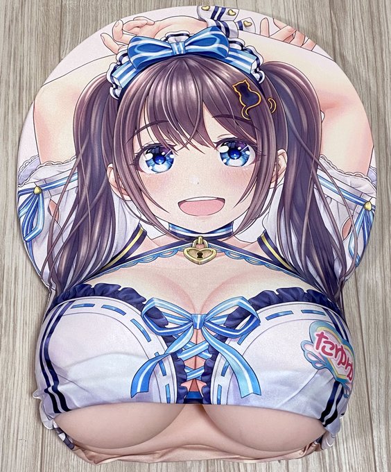 今日から、たゆゆのおっぱい枕でシエスタしよう
これは丁度いいサイズ(*'ω`*) 