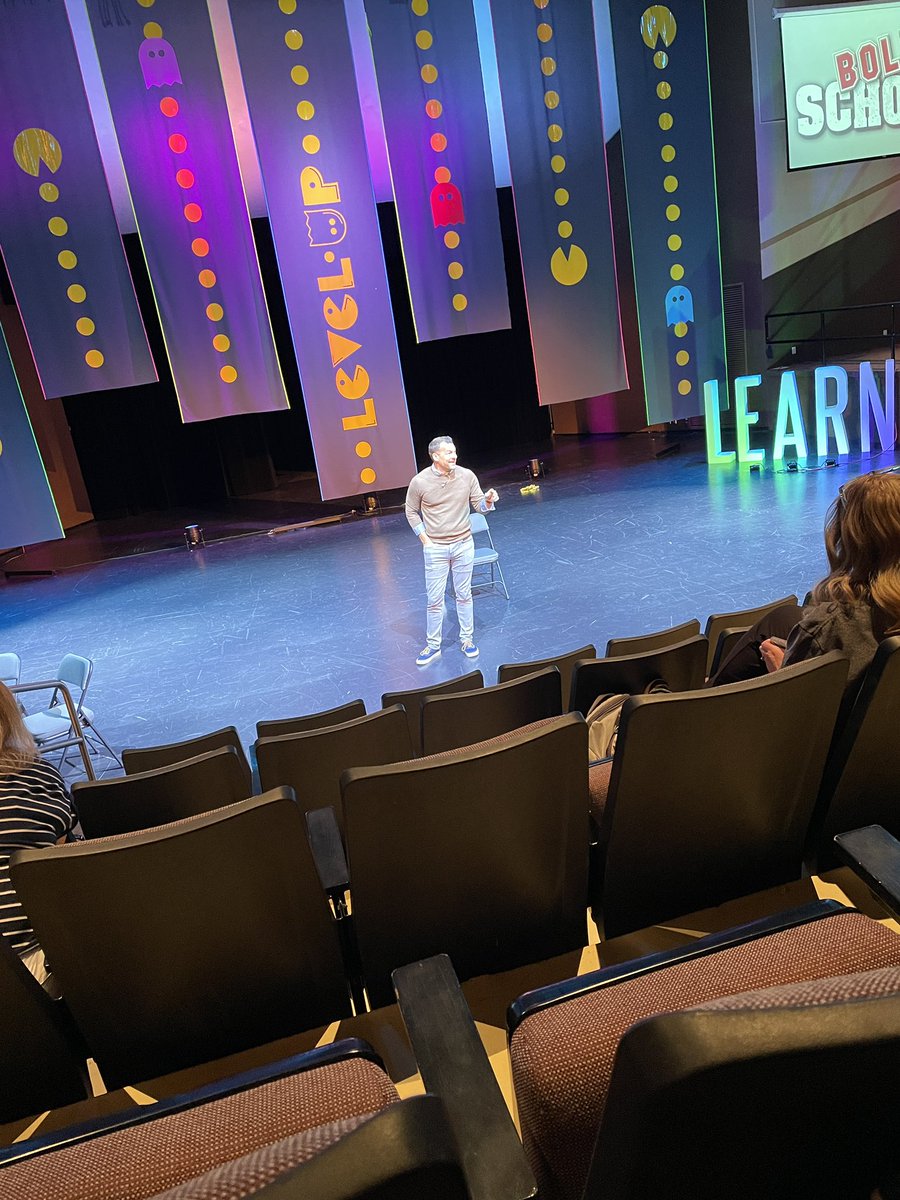 juleswoz712's tweet photo. Keynote with Weston Kieschnick #learn2022 https://t.co/B02geJbJfM