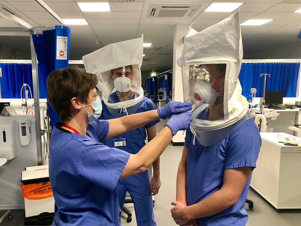 Commando Training tweet media